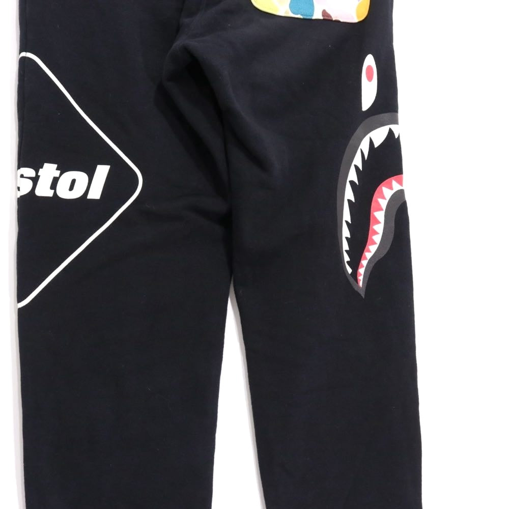 A BATHING APE 19SS | F.C.R.B. SHARK SWEAT PANTS "Black" (001PTF231902X)