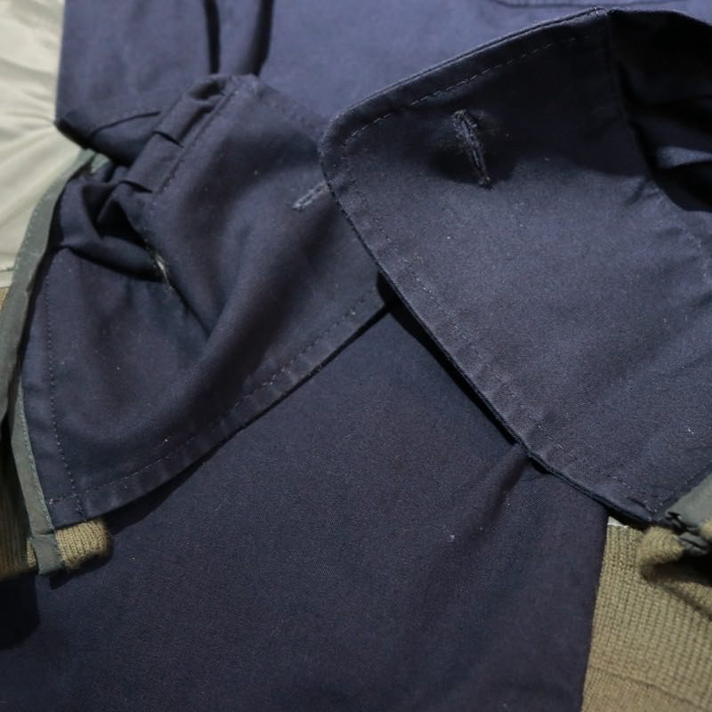 sacai 2022 | Cotton Oxford x Nylon Twill Shirt "Navy/Khaki" (SCM-040)