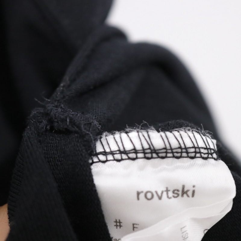 rovtski | Side Slit T-Shirt "Black"