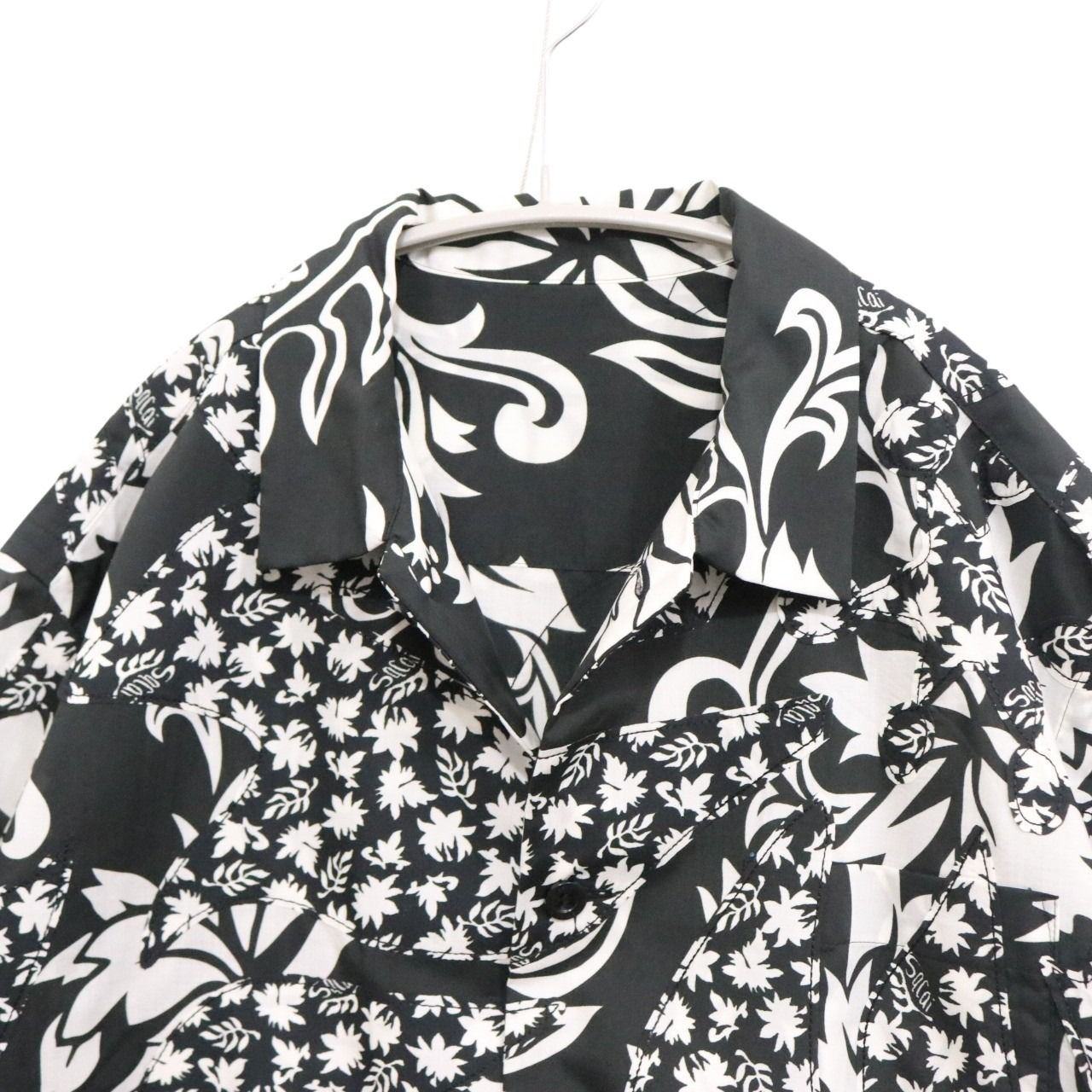 sacai(サカイ) 24SS Floral Embroidered Patch Shirt