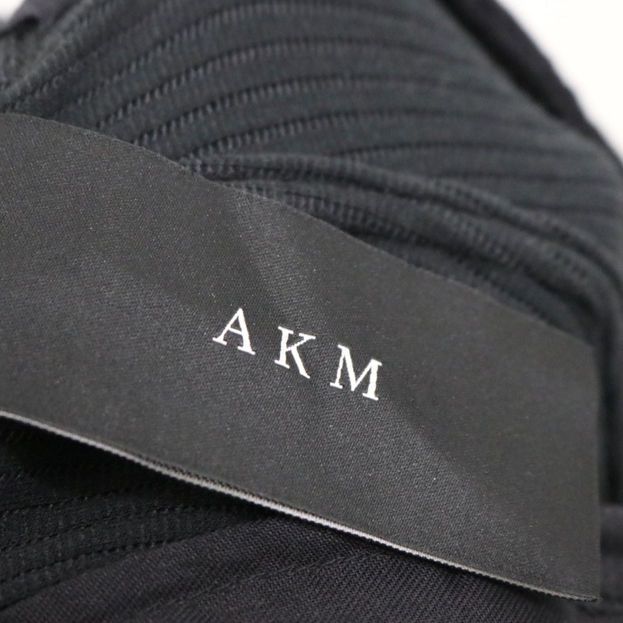 AKM(エーケーエム) LUX WARM RIB SWING EASY SINGLE PANTS