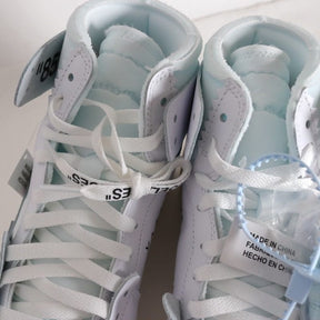 NIKE 26SS | AIR JORDAN 1 RETRO HIGH OG SP V.A.A. "White / Alaska" (AA3834-100)