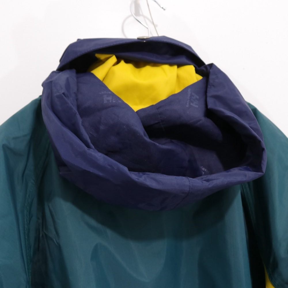 HELLY HANSEN 90s | Vintage Sailing Cruising Jacket "Made in Portugal" (G-353)