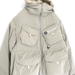 CMF OUTDOOR GARMENT 22AW | Lotus Down L7 Jacket "Beige" (CMF2202-J03C)