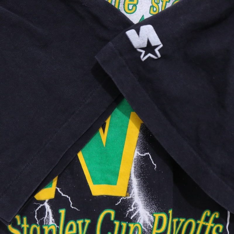 1991 Vintage Minnesota North Stars | Stanley Cup Playoffs "Lightning" Graphic T-Shirt