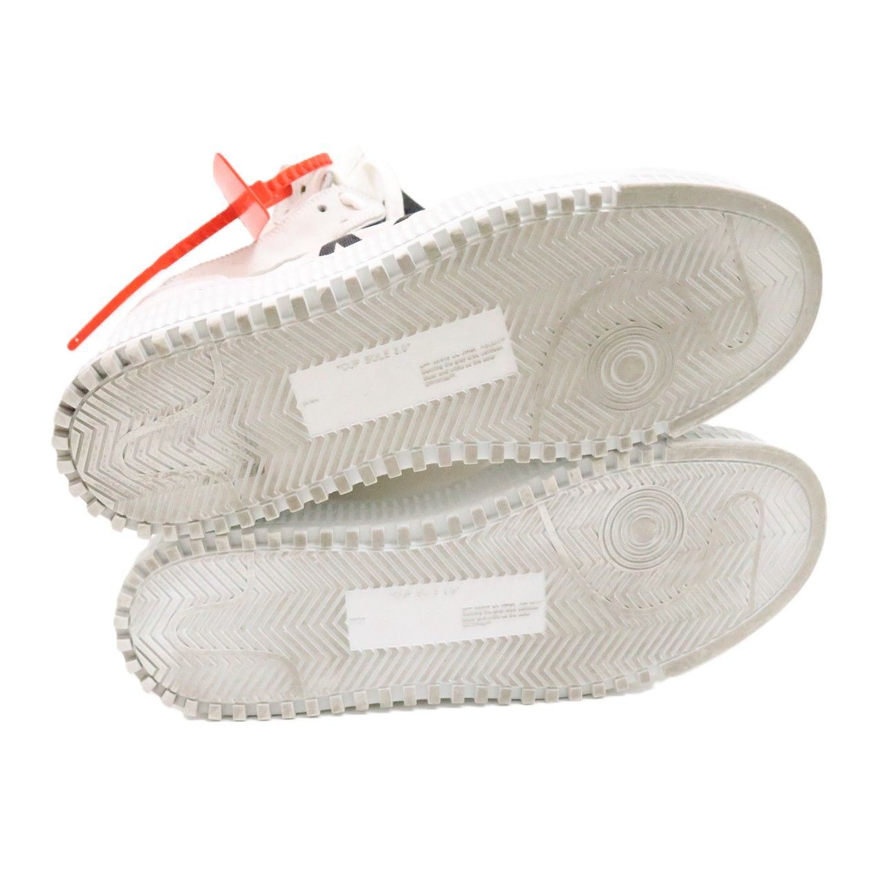 OFF-WHITE(オフホワイト)