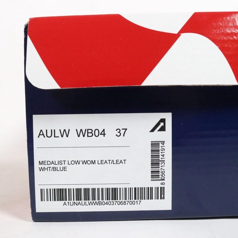 AUTRY| Medalist Low Sneakers "White/Blue" (AULW WB04)