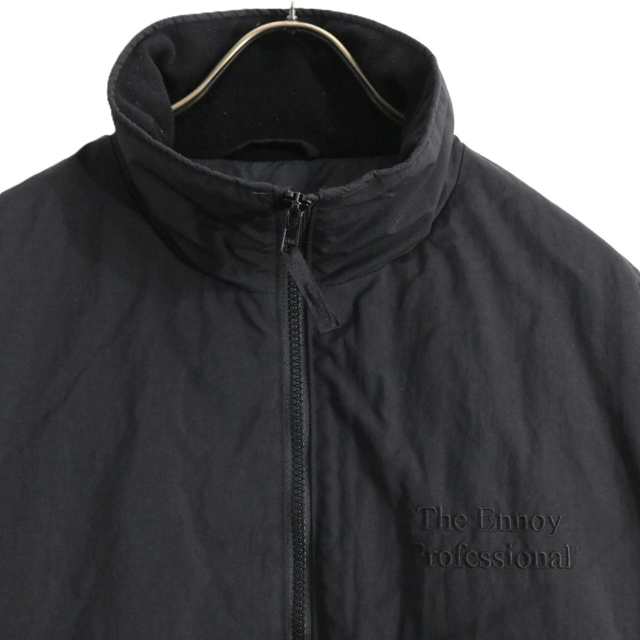 The Ennoy Professional(ザエンノイプロフェッショナル)23AW NYLON PADDED JACKET