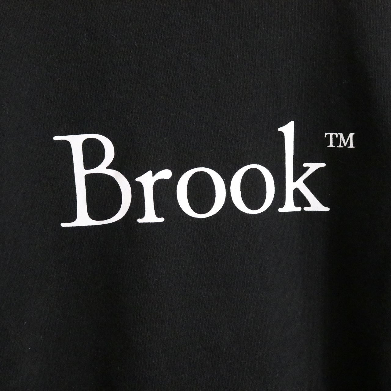 Brook(ブルック) Logo sweat shirt