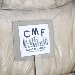 CMF OUTDOOR GARMENT 22AW | Lotus Down L7 Jacket "Beige" (CMF2202-J03C)