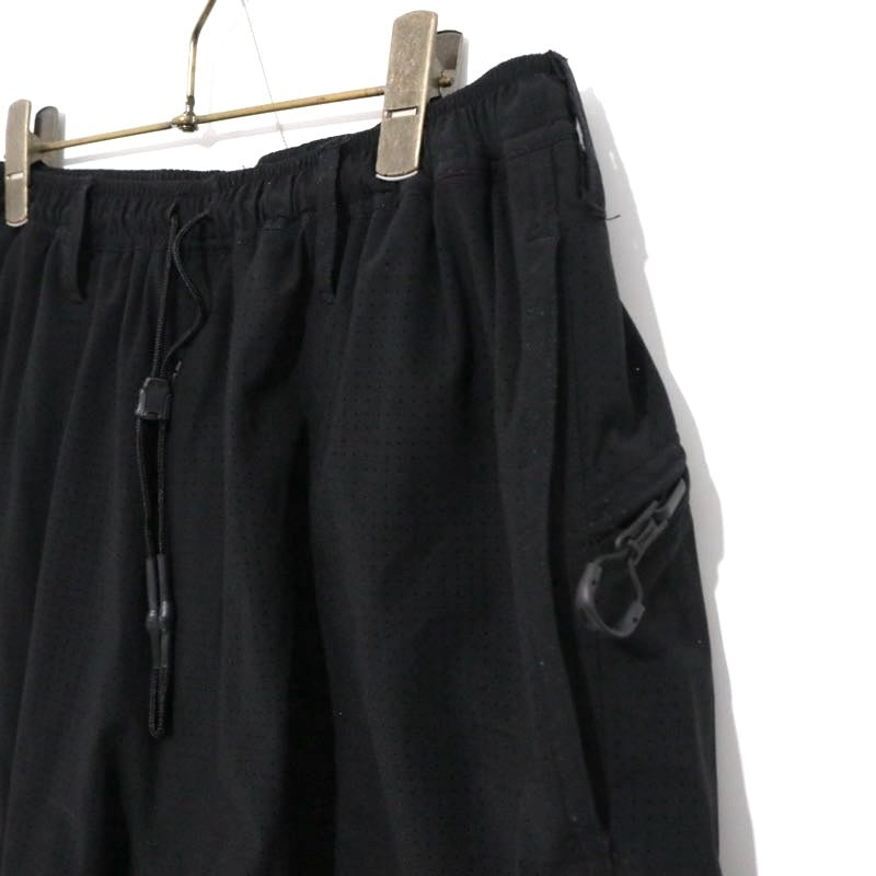 CMF OUTDOOR GARMENT 25SS | Bug Shorts "Black" (CMF2501-P15C)