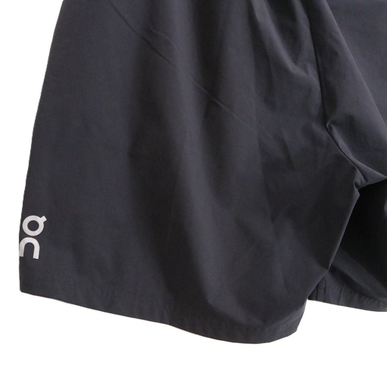 on(オン)7”Core Shorts
