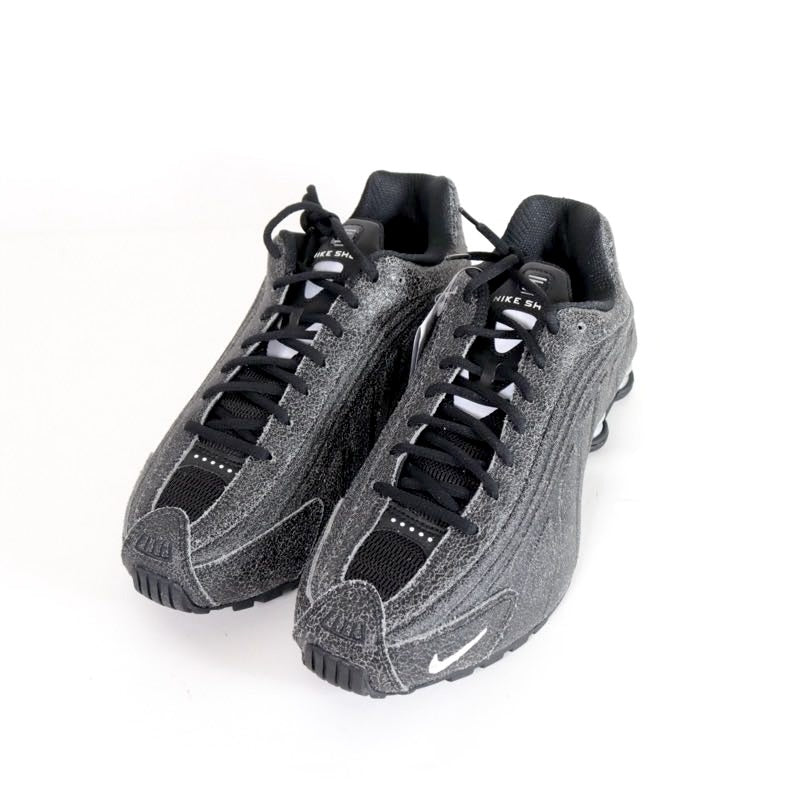 NIKE 26SS | SHOX R4 "Distressed Leather / Black Metallic Silver" (IO4544-002)