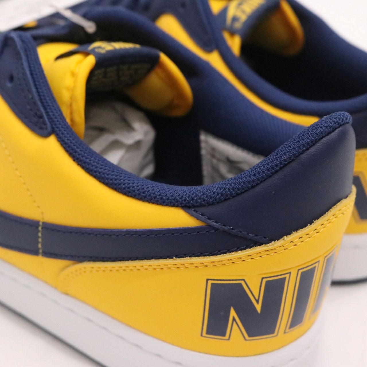 NIKE(ナイキ) TERMINATOR LOW OG "University Gold and Navy/Michigan"
