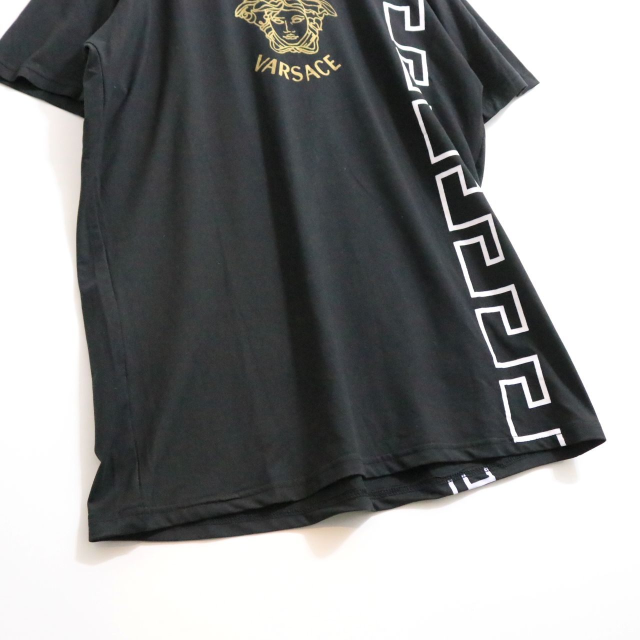 VERSACE(ヴェルサーチ)