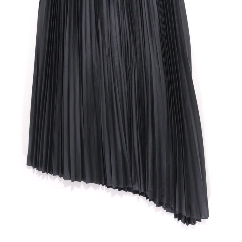 THE NORTH FACE × HYKE | Tec Pleated Skirt "Black" (NBW493HY)
