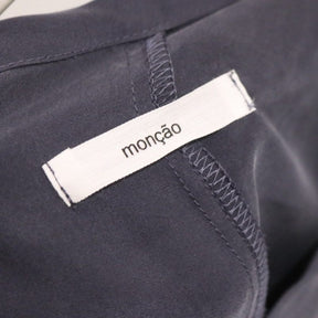 moncao | Washable Silk Drop Tail Crew Neck T-shirt "Navy"