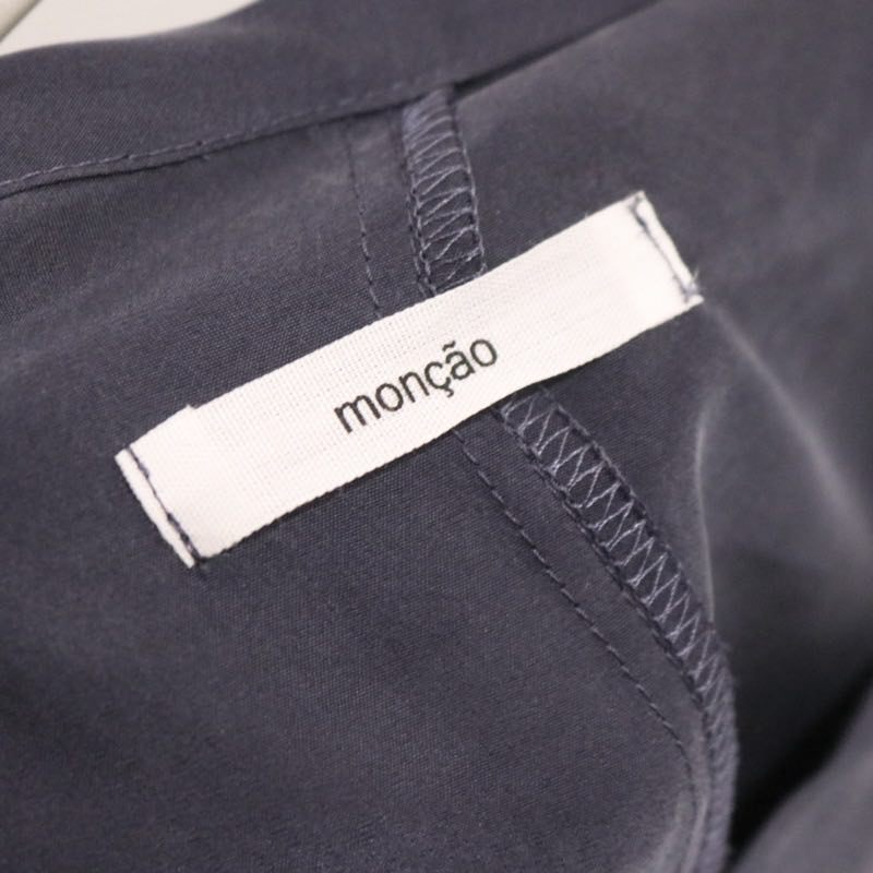 moncao | Washable Silk Drop Tail Crew Neck T-shirt "Navy"
