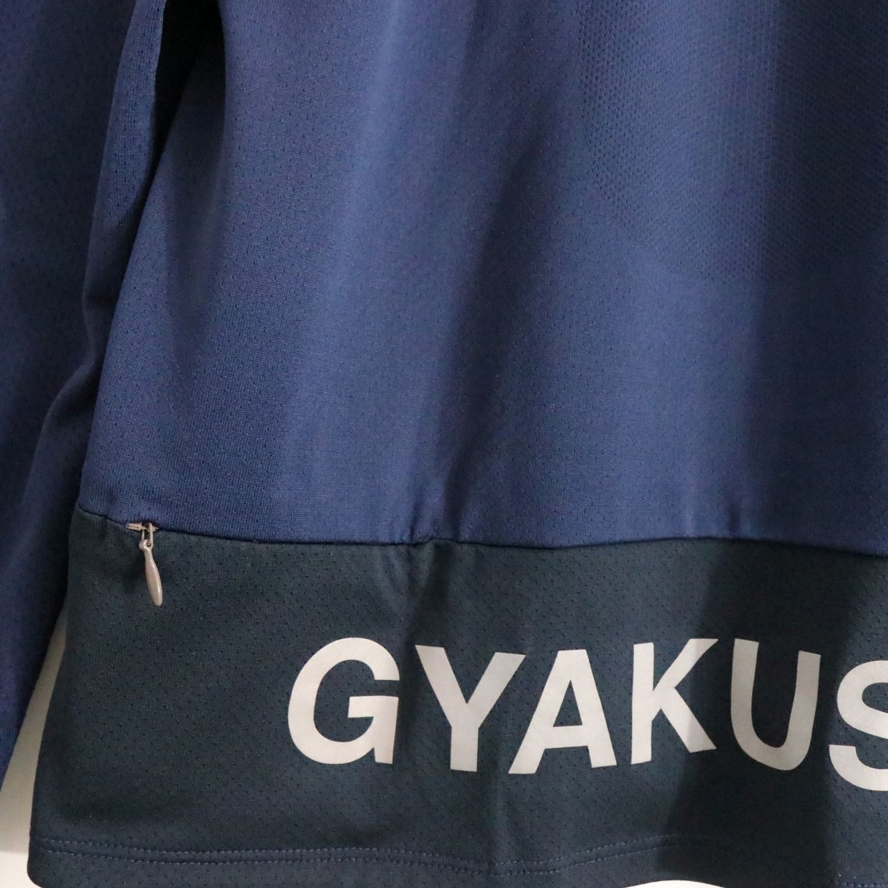 GYAKUSOU(ギャクソウ)