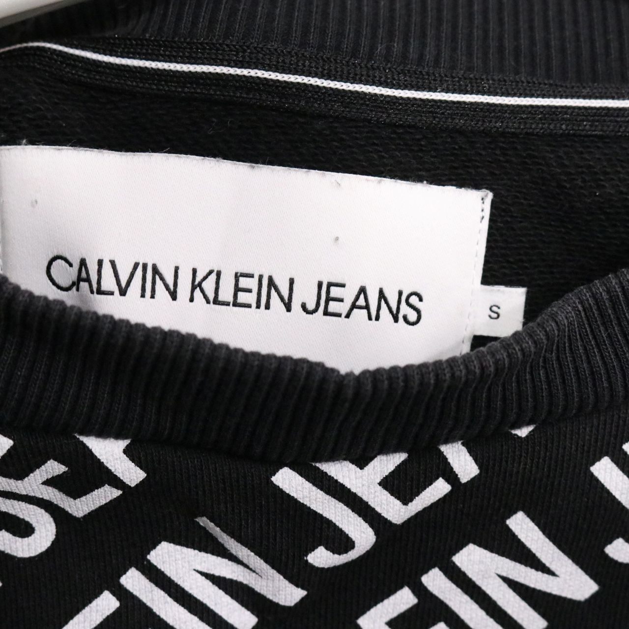 CALVIN KLEIN JEANS(カルバンクライン ジーンズ) オールオーバー モノグラム スウェット