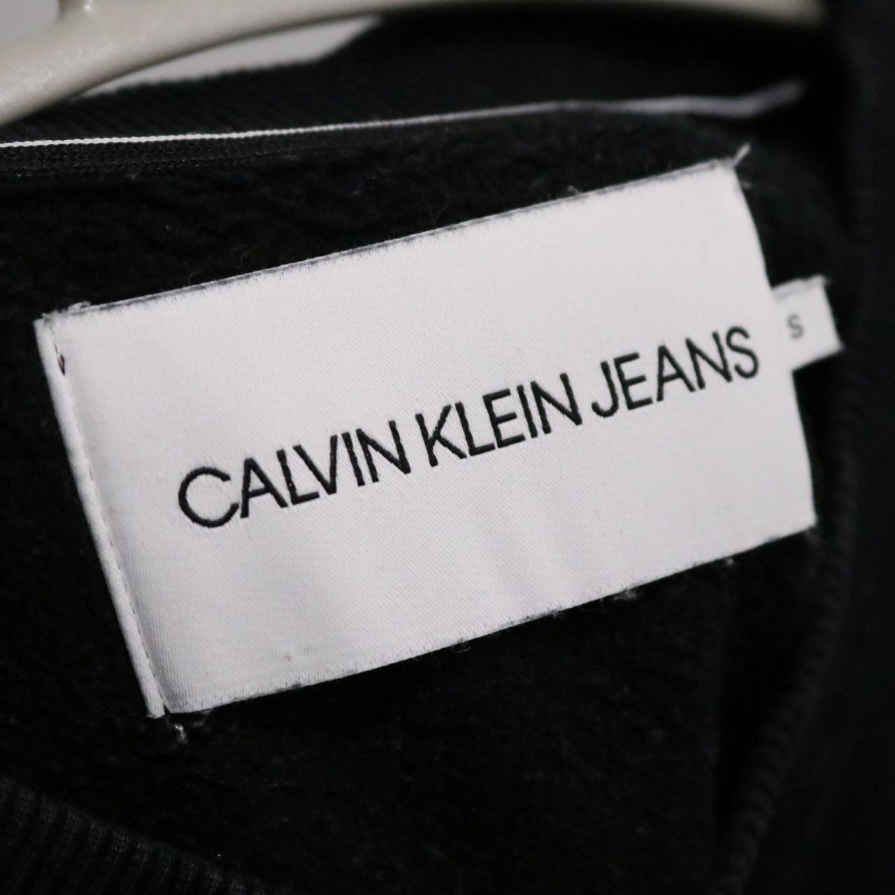 CALVIN KLEIN JEANS(カルバンクライン ジーンズ)モノグラム フリース スウェットシャツ
