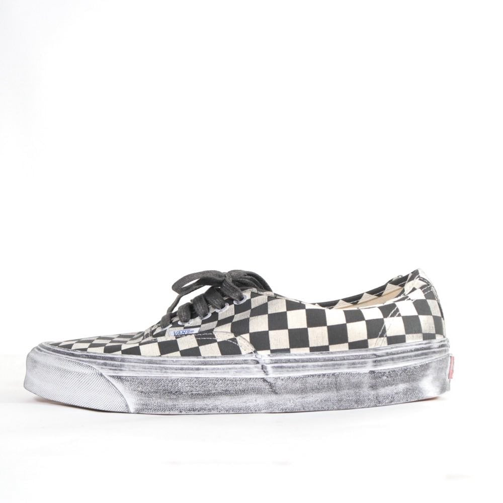 VANS VAULT | OG Authentic LX "Stressed Black / White Checkerboard" (VN0A5FBD95Y1)