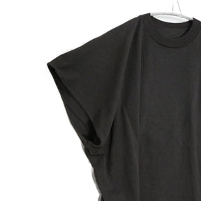 YEEZY(イージー)GOSHA ONE BOX TEE