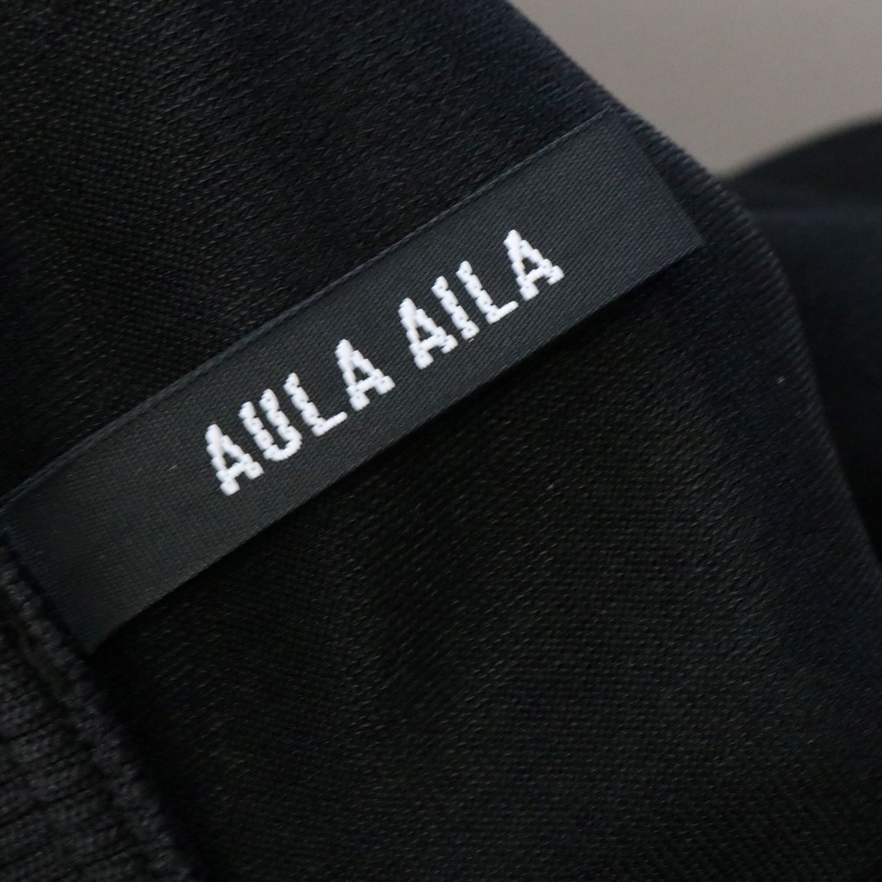 AULA AILA(アウラアイラ)